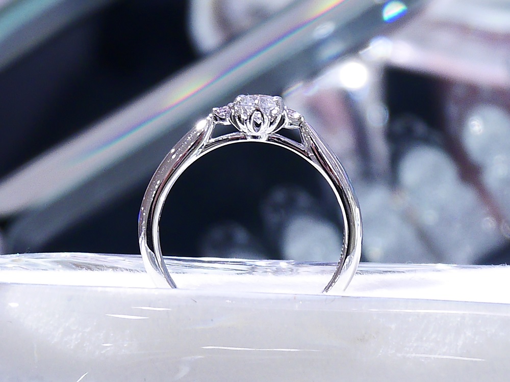【ヤマトヤ沼津店】 ディズニーシンデレラの婚約指輪でロマンティックなプロポーズを。
